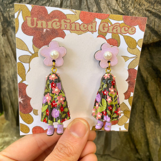 Moody Ghostie Earrings
