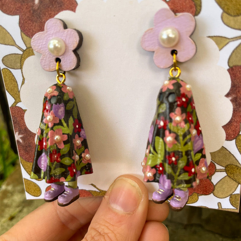 Moody Ghostie Earrings
